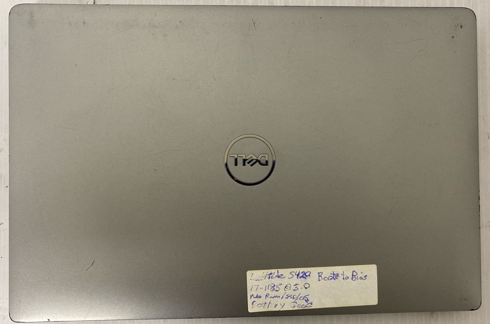 Dell Latitude 5420 Intel Core i7-1185G7 3.00GHz Battery «Good» No RAM / SSD / AC