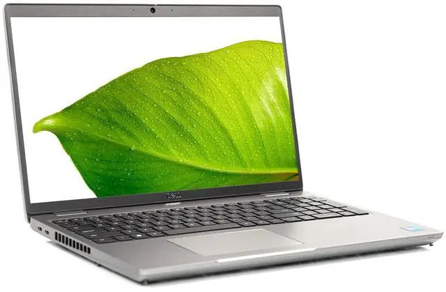 Dell Precision 3561 15.6 in Core i5 32GB RAM 128GB SSD M.2 Dedicated Graphics