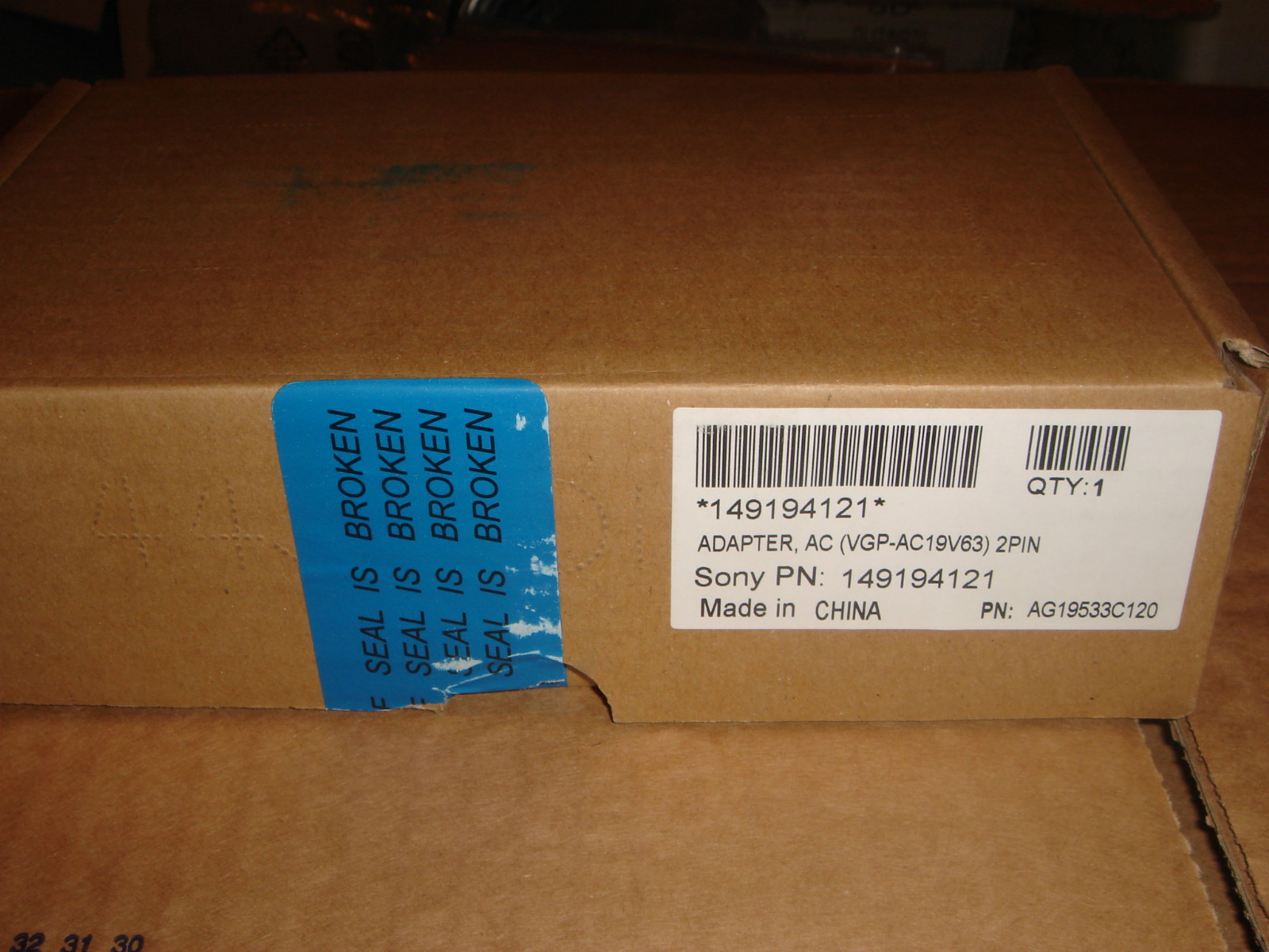 Genuine Original Sony Vaio Adapter 19.5V 3.3A 65W New